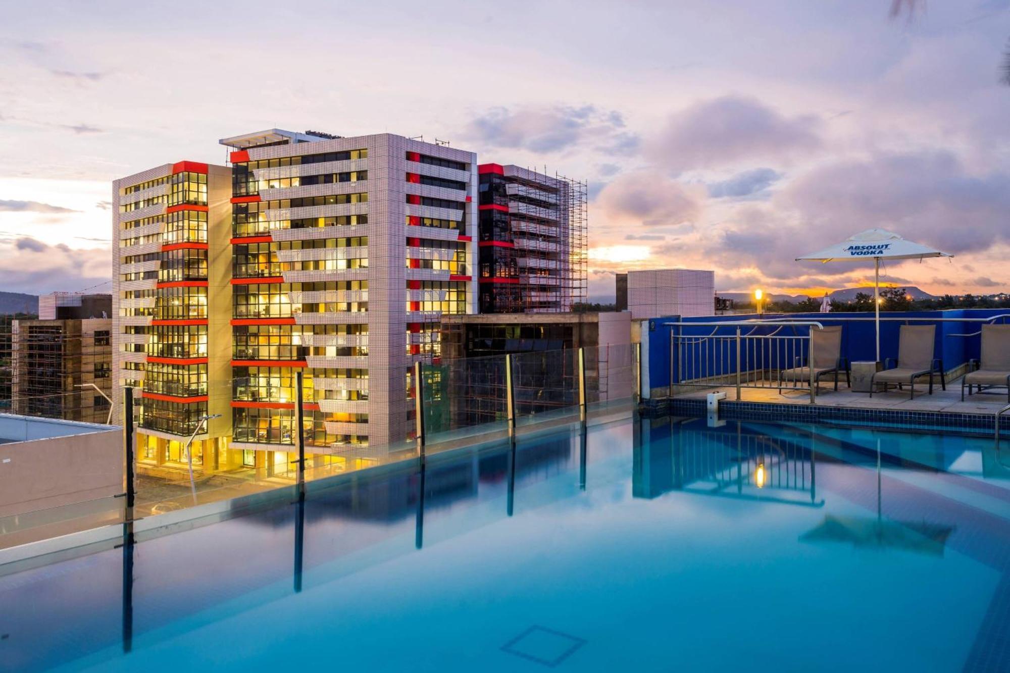 Protea Hotel By Marriott Gaborone Masa Square Exterior photo
