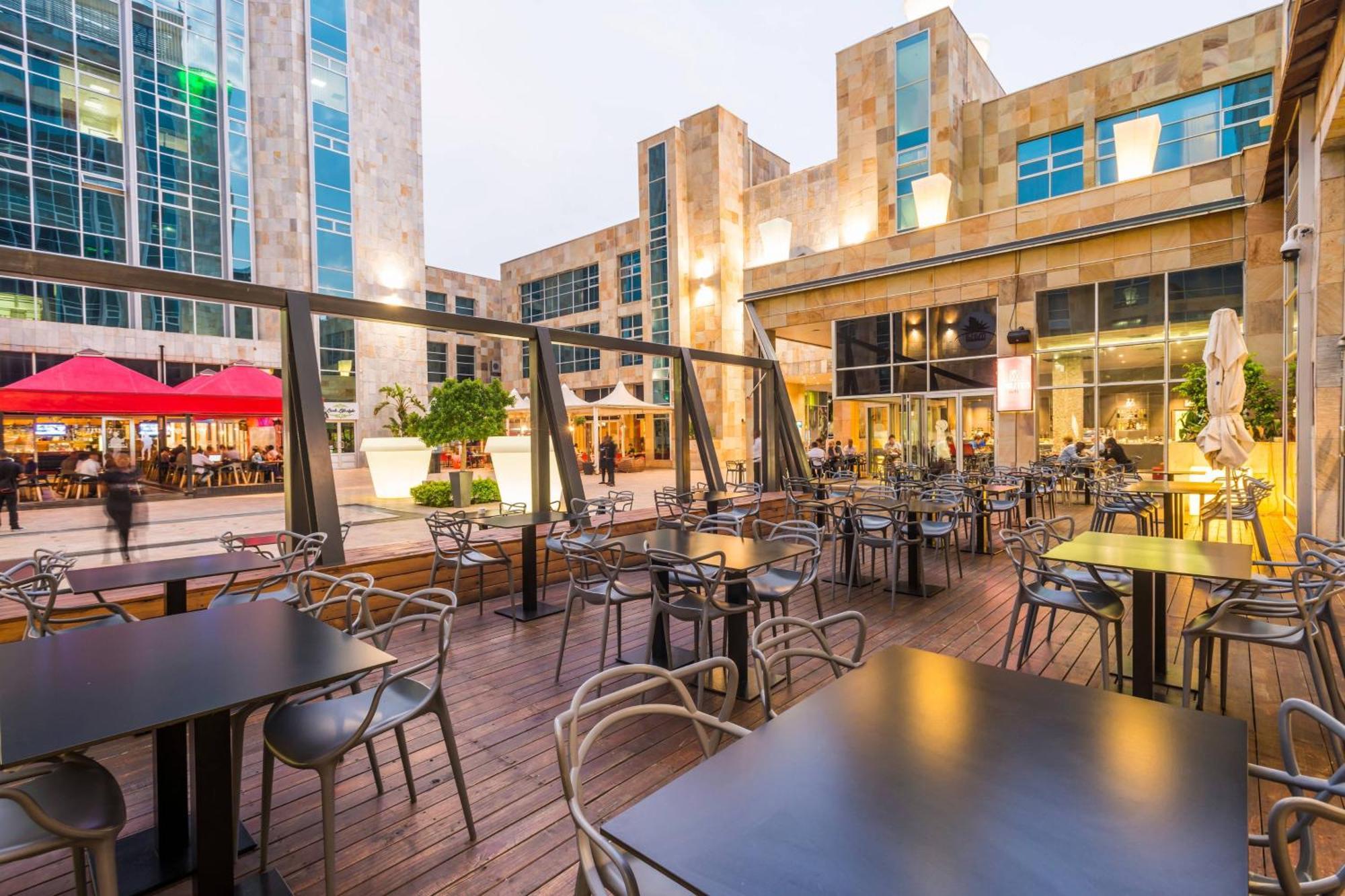 Protea Hotel By Marriott Gaborone Masa Square Exterior photo